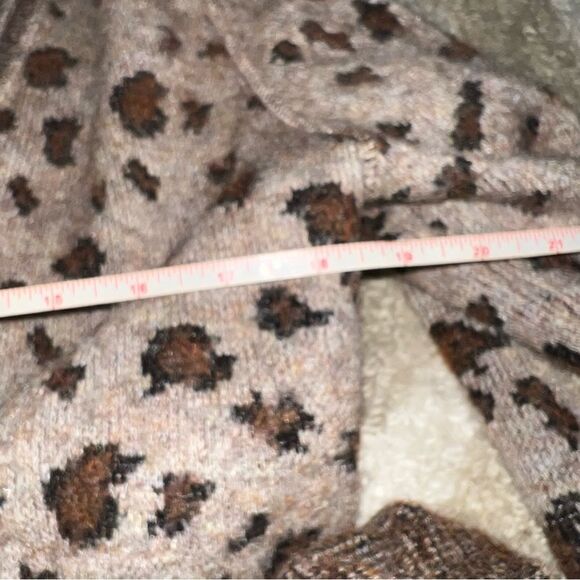 Belvedere sweater animal print size M - Picture 5 of 7